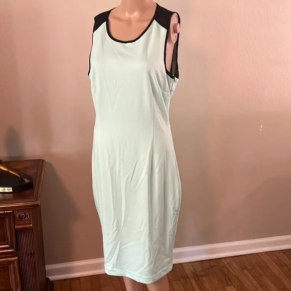Kardashian Kollection Dresses | Seafoam Green And Black Kardashian Kollection Dress | Color: Black/Green | Size: L | Tussforever's Closet Kardashian Kollection Dresses | Seafoam Green And Black Kardashian Kollection Dress | Color: Black/Green | Size: L | Tussforever's Closet